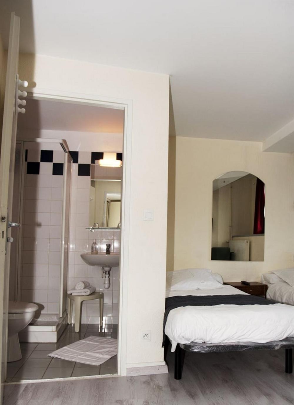 Acacias Apparts Hotel Plombieres-les-Bains Ruang foto