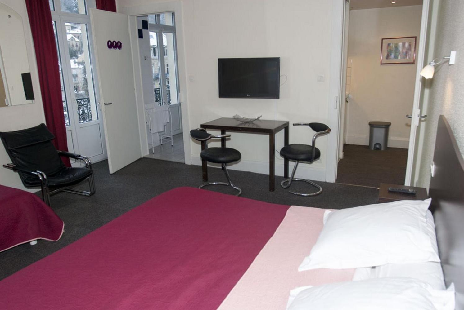 Acacias Apparts Hotel Plombieres-les-Bains Ruang foto